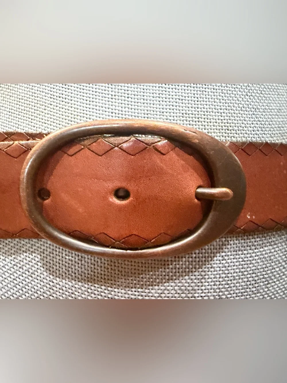 Fossil beautiful leather